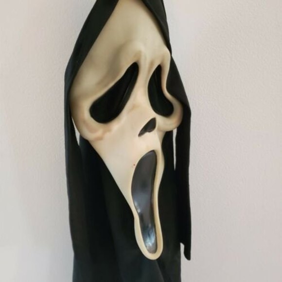 Vintage Ghost Face Scream  Mask Glows In The Dark Easter Unlimited Hood 9206 - Picture 3 of 12